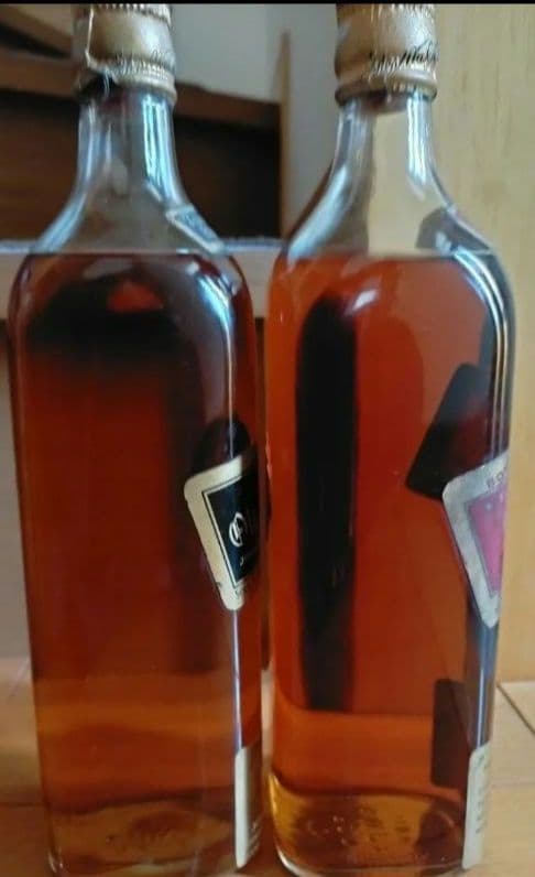 ジョニー・ウォーカー 1960年代 ブラック& レッドラベル 希少コルクキャップ