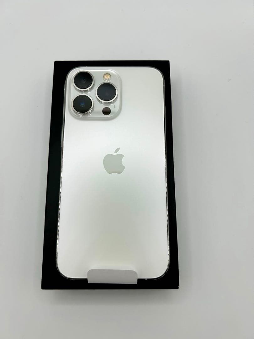 【新品未使用】iPhone 13 Pro 256GB シルバー