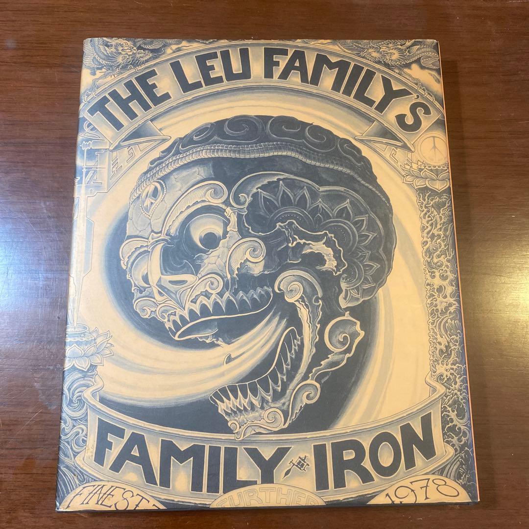 洋書 KOH The Leu Family's Family Iron