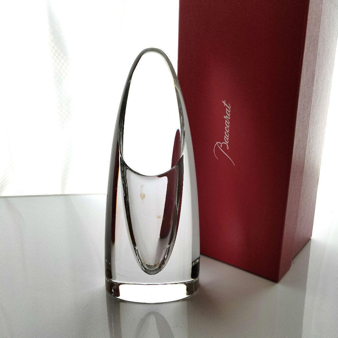 バカラ　フラワーベース　 花瓶　 エスキモー　クリスタルガラス　一輪挿し