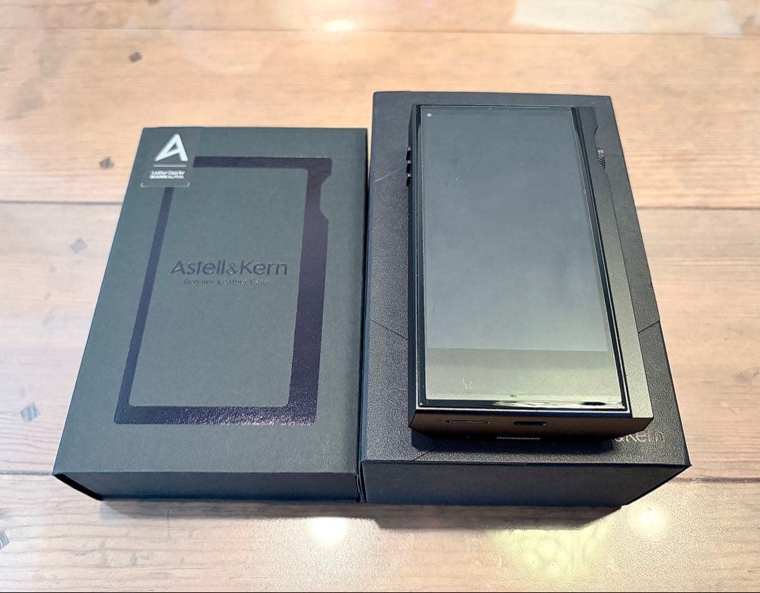 【極美品】Astell&Kern KANN ALPHA + 別売 純正ケース