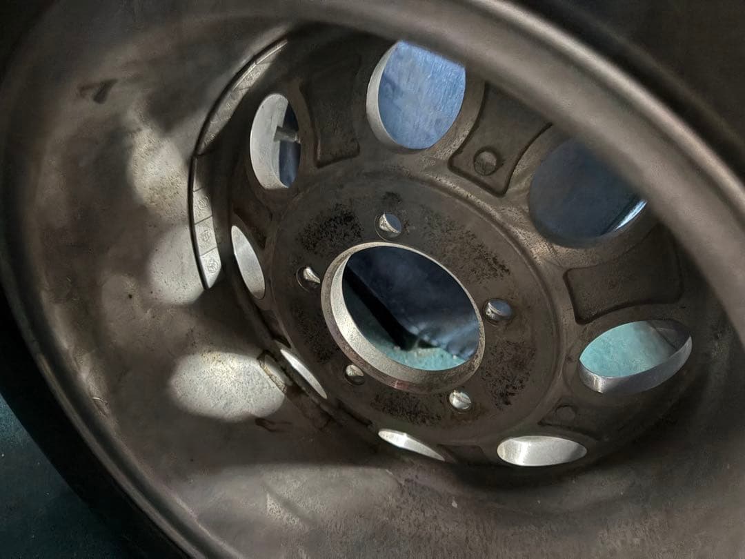 のり様用リヤ139.7 5h 16 10J