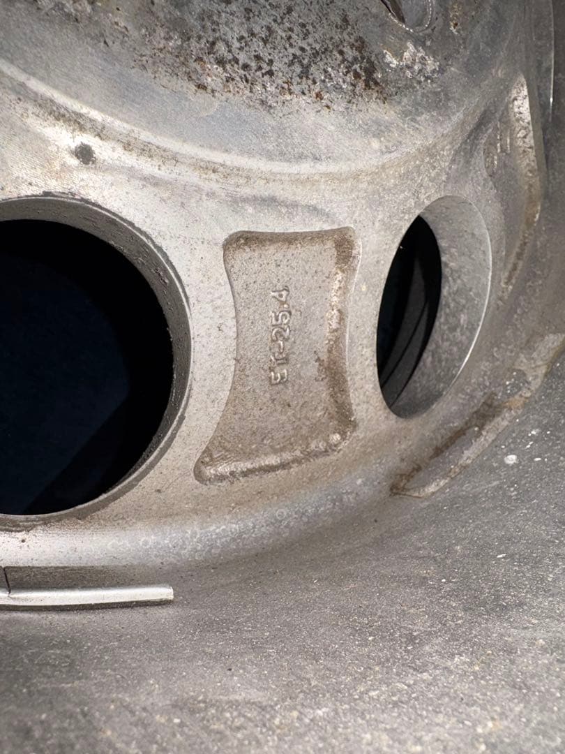 のり様用リヤ139.7 5h 16 10J