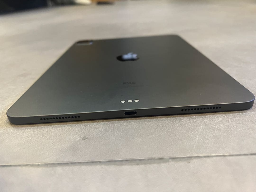 iPad Pro 11インチ　第2世代　スペースグレー