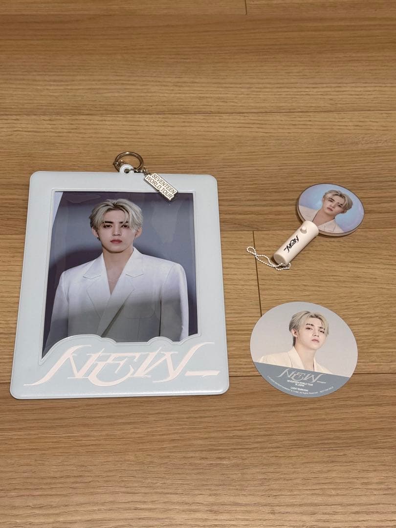 SEVENTEEN エスクプス トレカ等 85点 まとめ売り