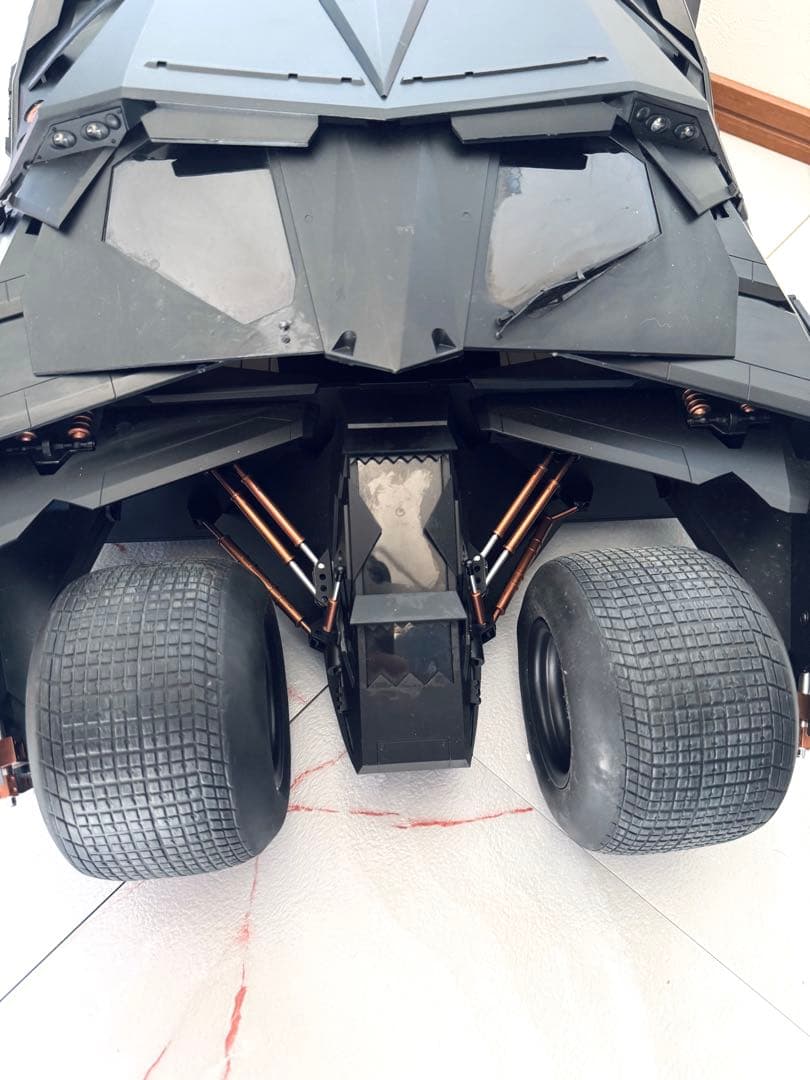 バットモービル「ダークナイト」ムービー・マスターピース 1/6