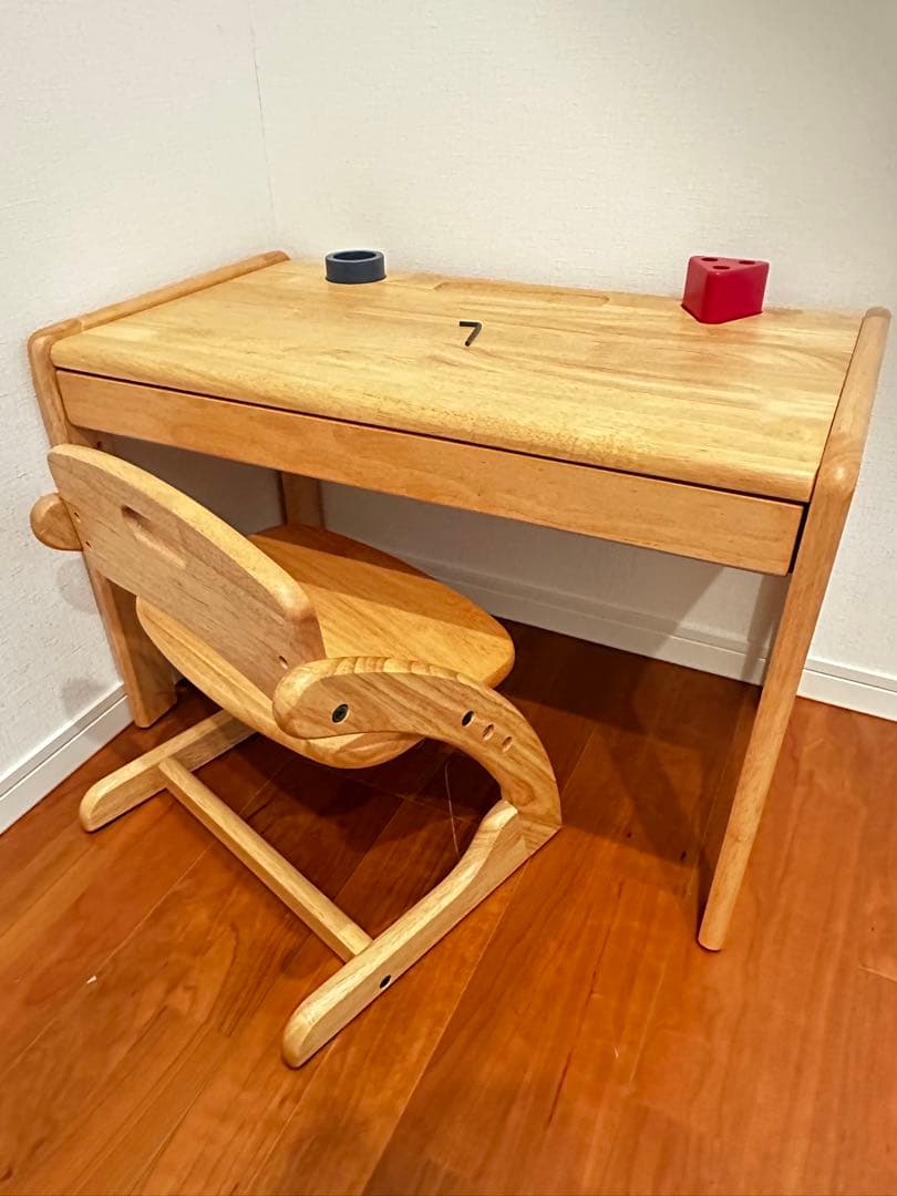 【美品】大和屋　ヤマトヤ　ヴォーノ　キッズデスク　テーブル　椅子　セット　机