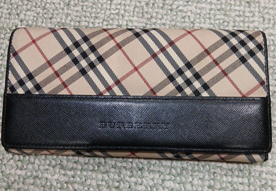 BURBERRY チェック柄 長財布