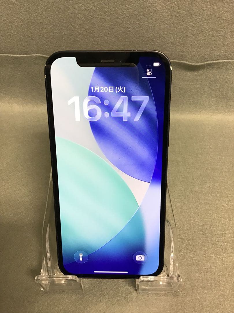 美品 国内版 SIMフリー　iPhone12 64GB ブラック色