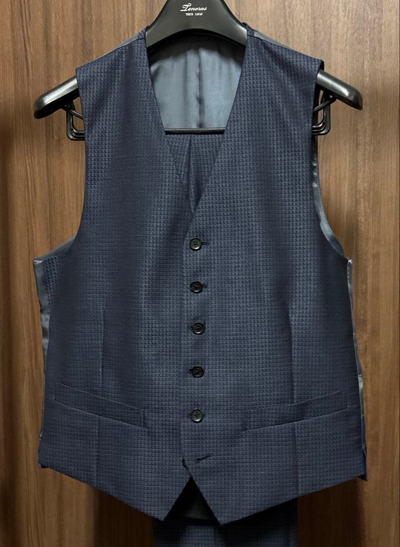 【美品】 MEN'S TENORAS Mサイズ　スリーピース スーツ