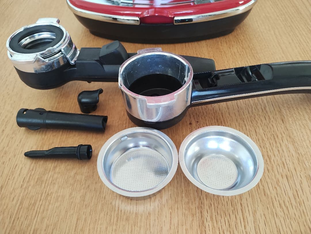 DeLonghi エスプレッソマシン ECO310R