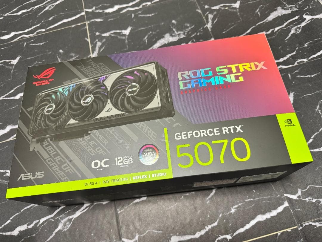 【中古】ASUS ROG STRIX GeForce RTX 5070 OC