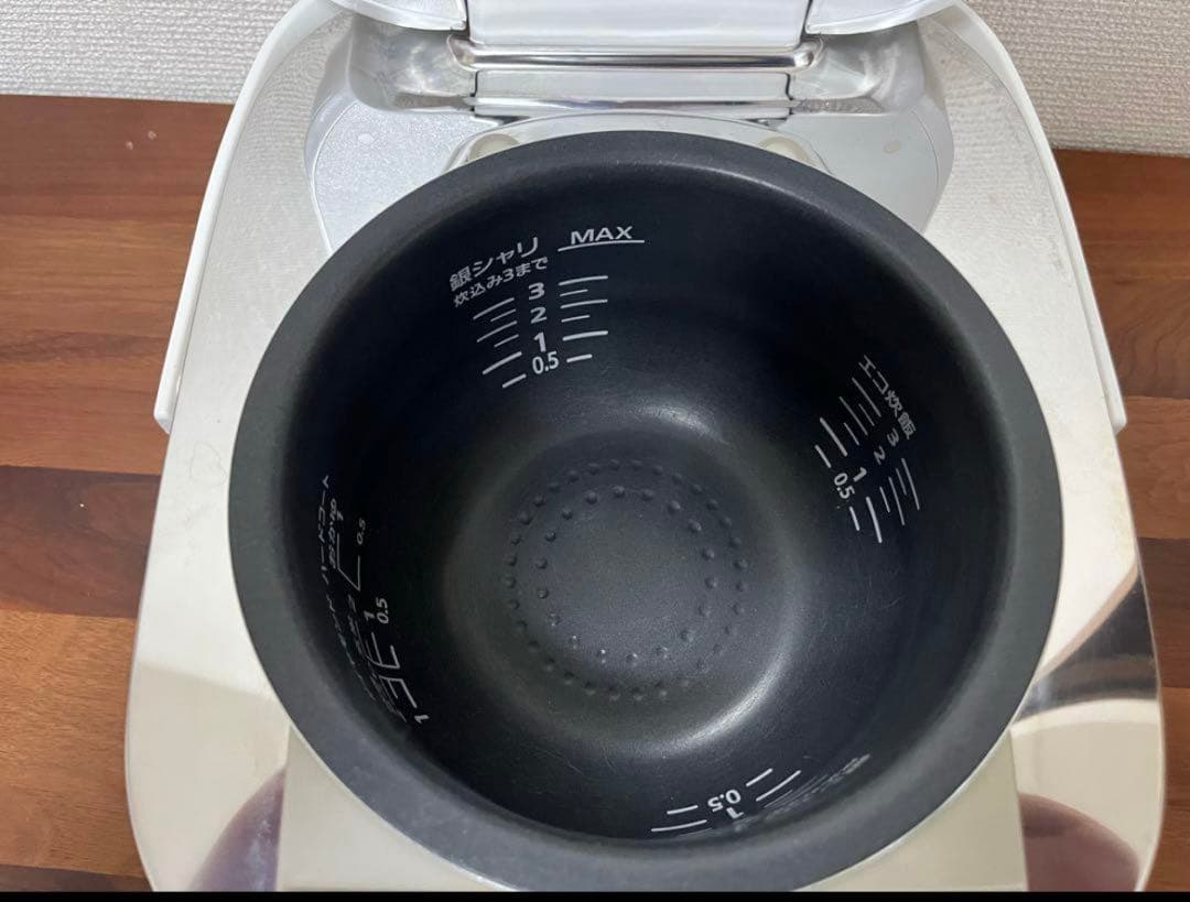 【美品】Panasonic SR-SJW058 IH炊飯器 Wおどり炊き