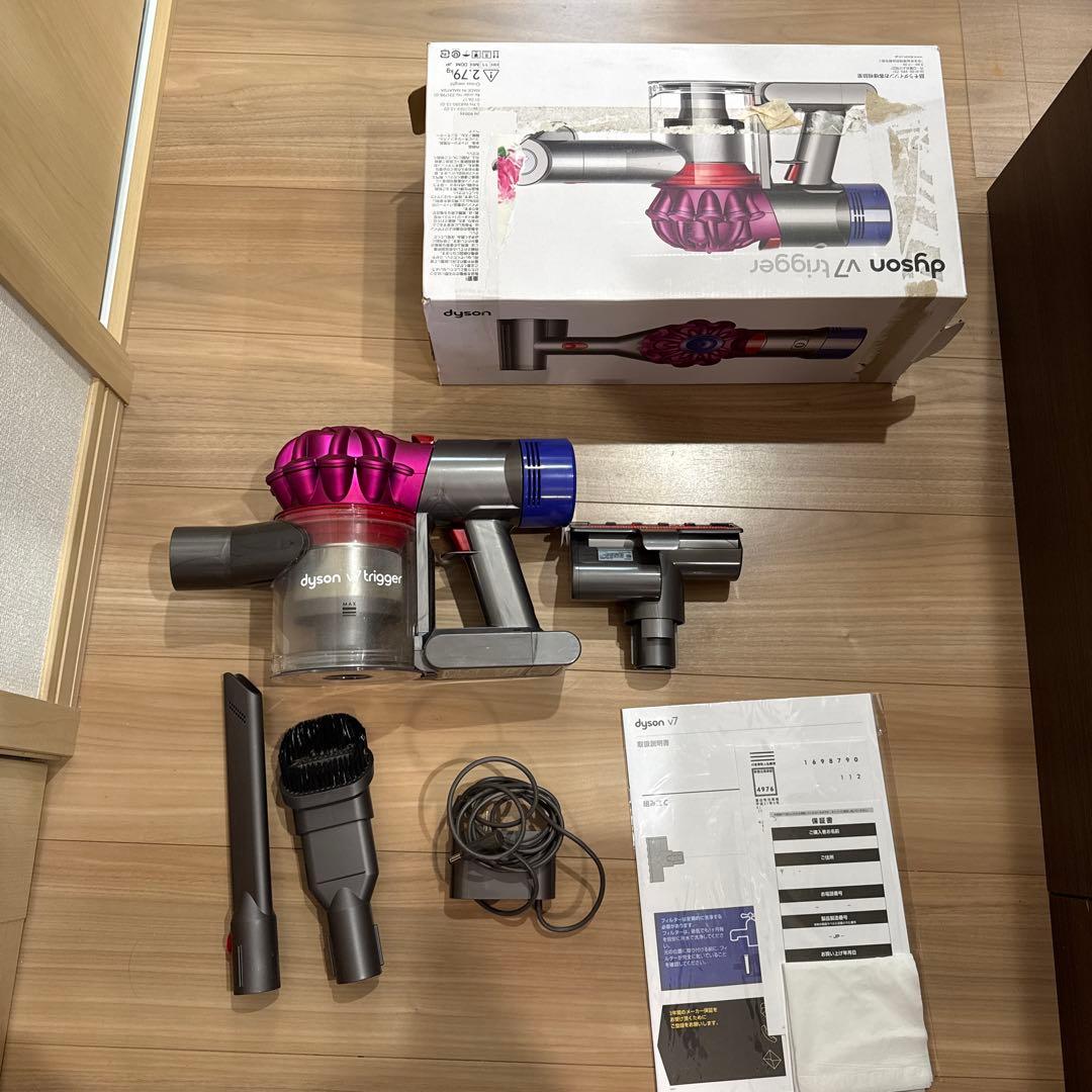 dyson V7 Trigger ハンディクリーナー