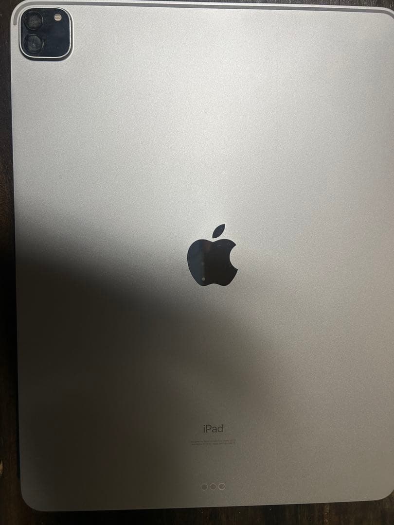 iPad Pro 12.9インチ + magic keyboard