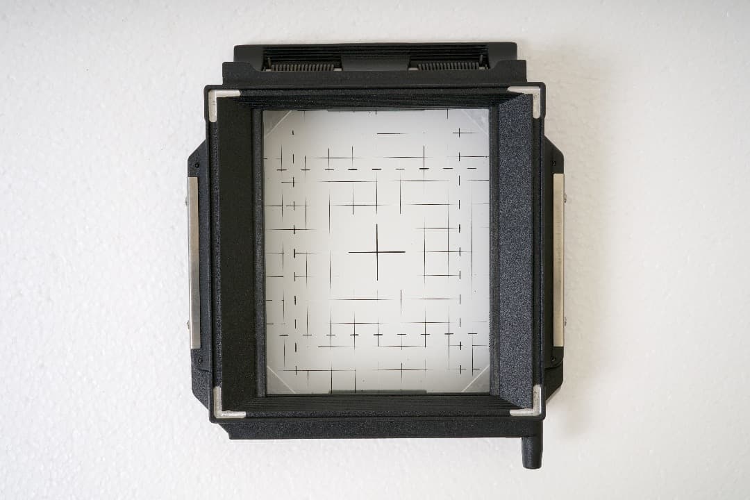 ジナー　ビューカメラ用　ピンントガラス兼フイルムホルダー　スイス製