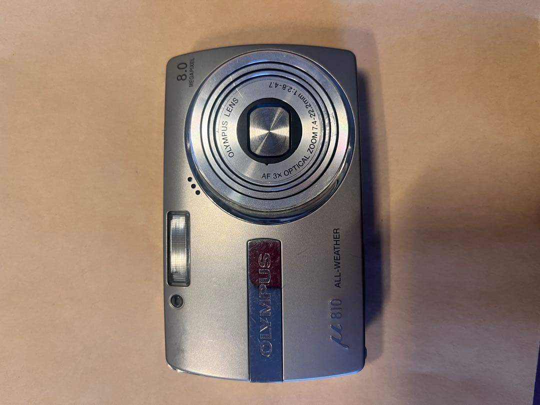 Olympus u810 コンパクトデジタルカメラ　充電器 バッテリー付き