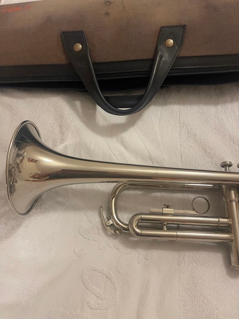 YAMAHA YTR136トランペット