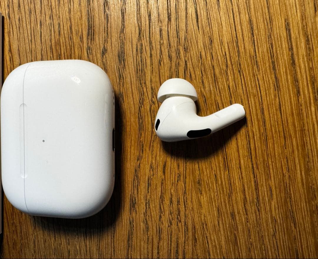 【美品】AirPods Pro 第2世代　右耳のみ