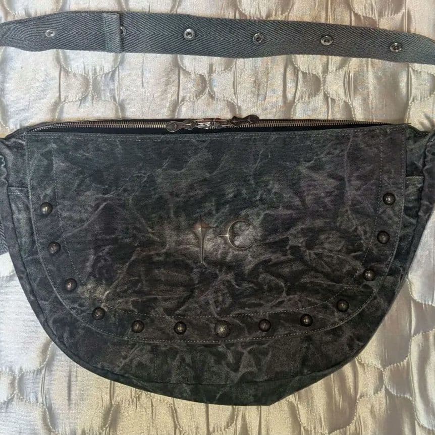 THUG CLUB サグクラブ Bio Army メッセンジャーバッグ 韓国