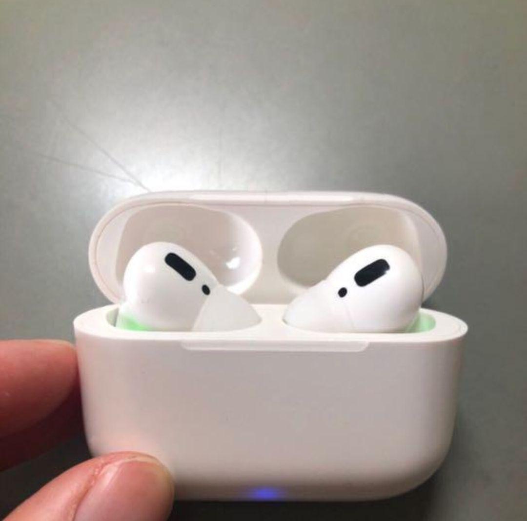 ワイヤレスイヤホン