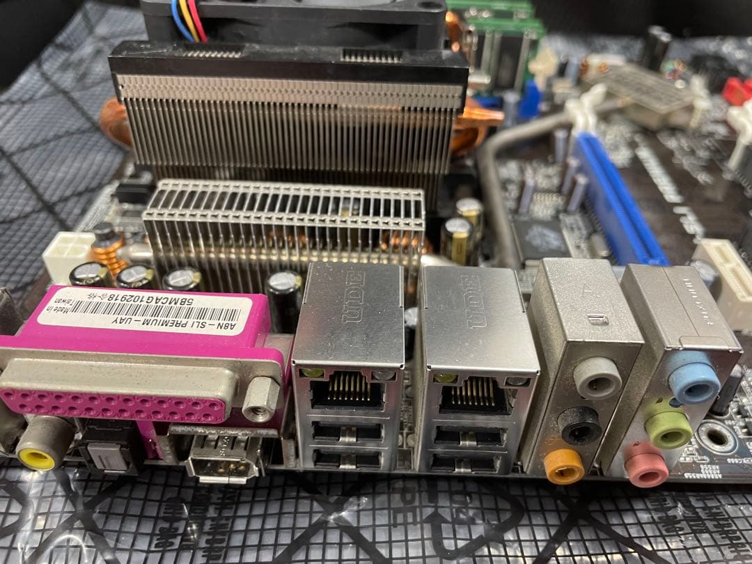 ASUS A8N-SLI PREMIUM 939対応 動作品保証なし レトロPC