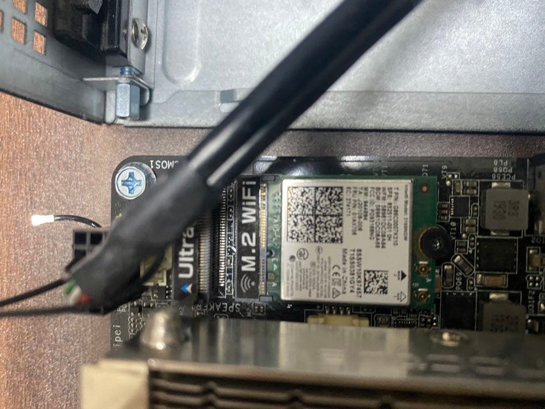 ASRock Desk mini A300 Ryzen 5 ミニPC ベアボーン