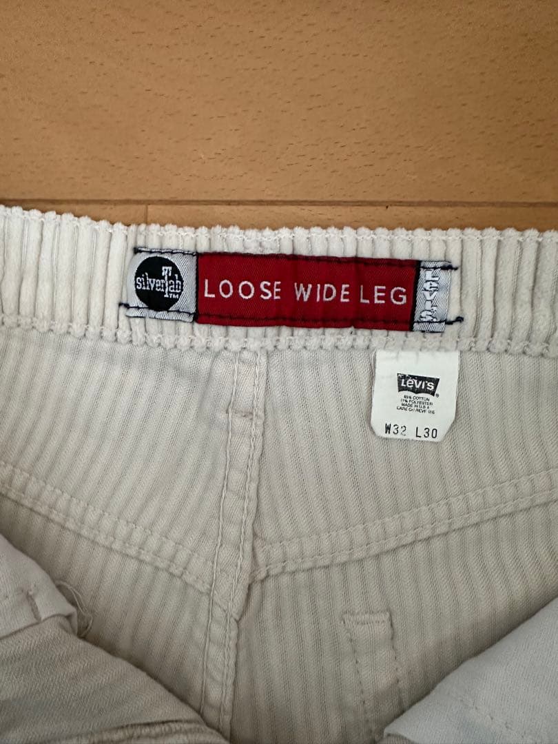 levi's silvertab コーデュロイ　オフホワイト