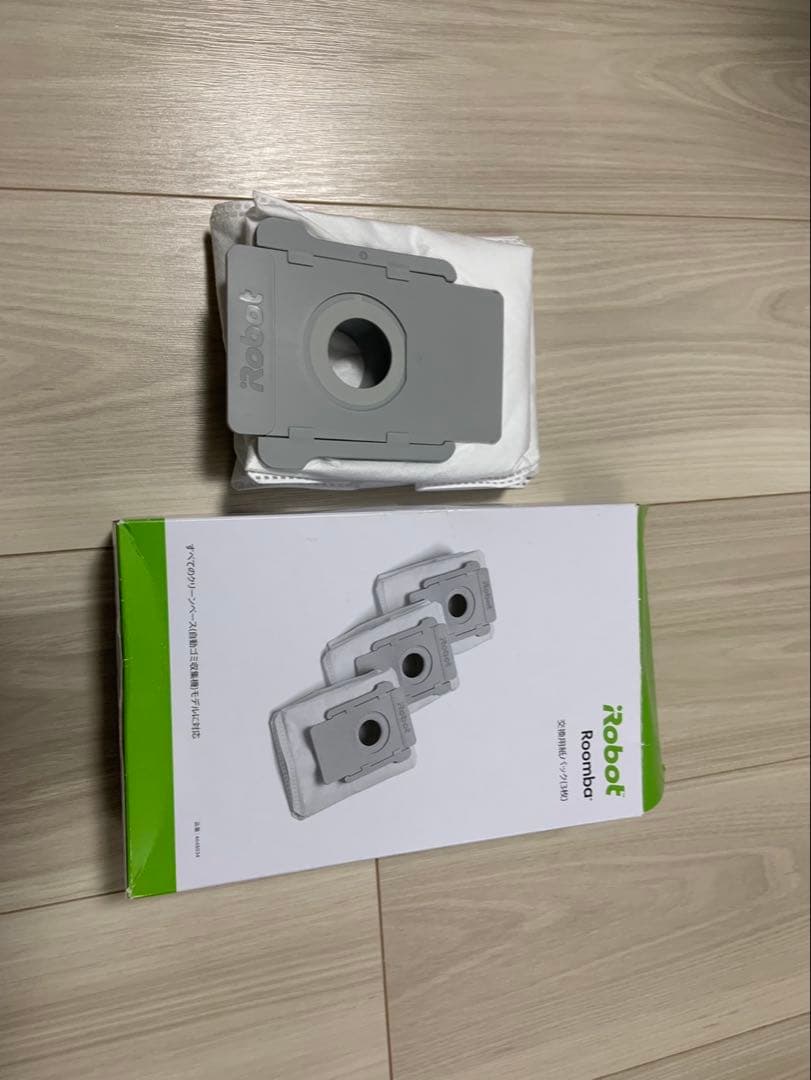 MisakiiRobot Roomba i7+ 本体　ゴミパック付き