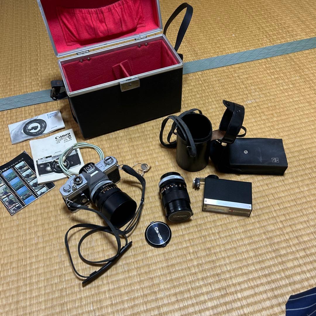 現状品！キャノンCanon FTb QL カメラ　レンズ　その他　ケース付き！