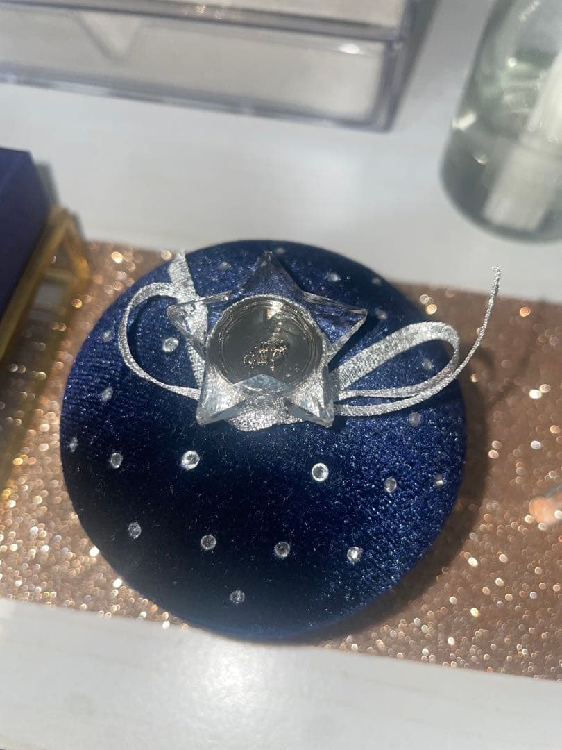 4℃ U字型　ネックレス