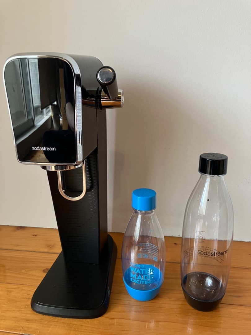ソーダストリーム　sodastream Art 炭酸水メーカー 2本ボトル付き