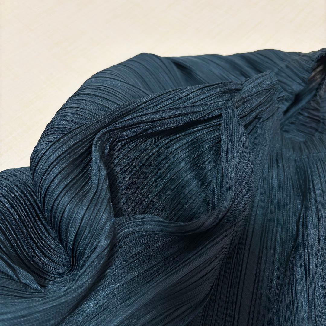 美品　プリーツプリーズ　サルエルパンツ　変形　ポケット　ダークグリーン　サイズ3