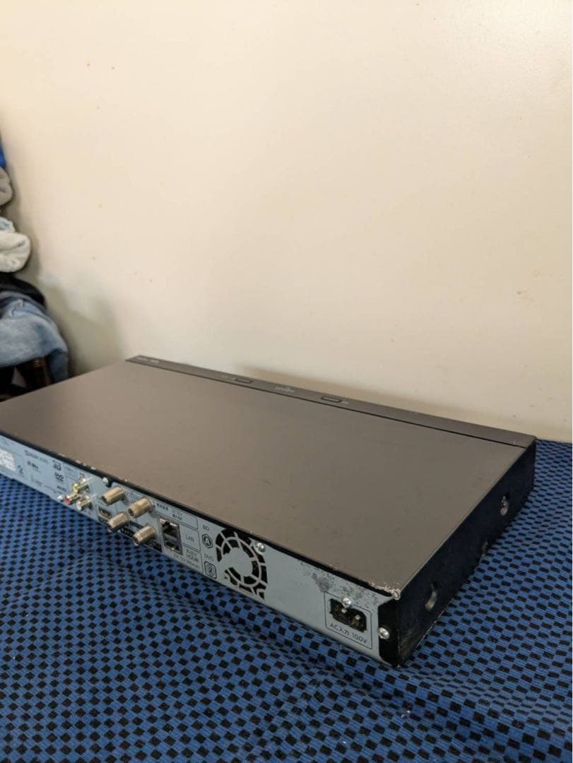 SHARPブラック ブルーレイレコーダー