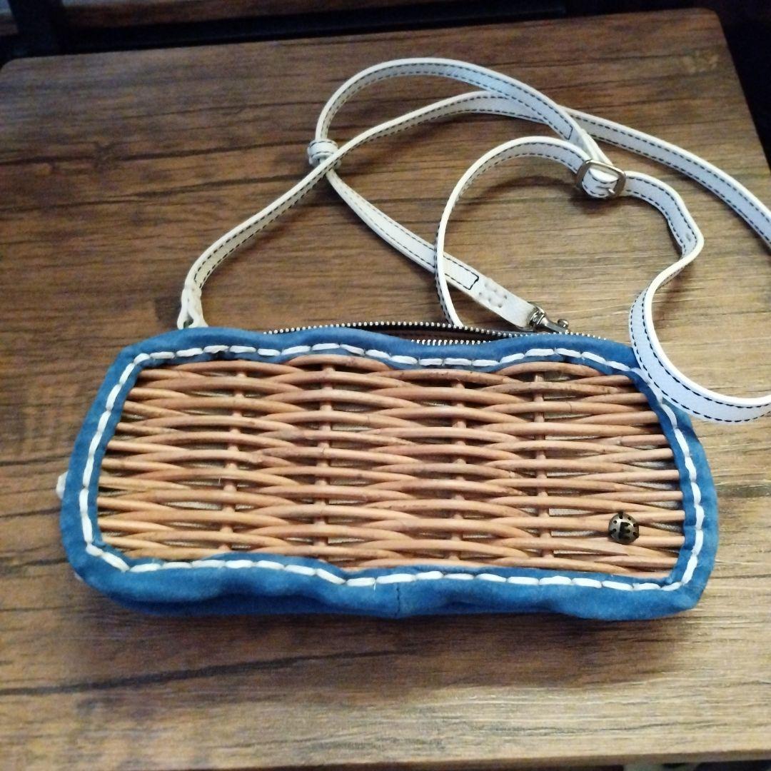 な*つ様 エバゴス　ショルダー長財布