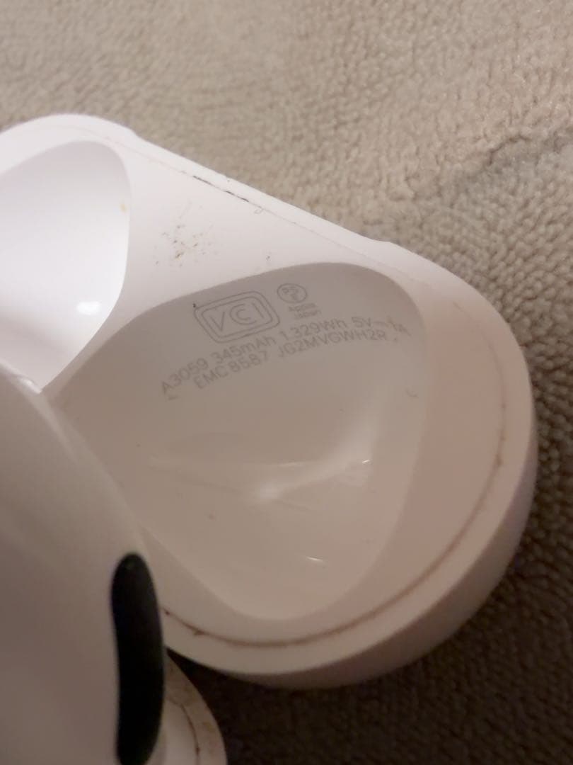 【slu】AirPods 4 アクティブノイズキャンセリング