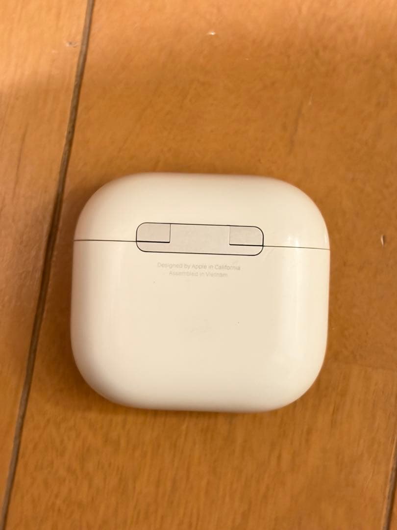 【slu】AirPods 4 アクティブノイズキャンセリング