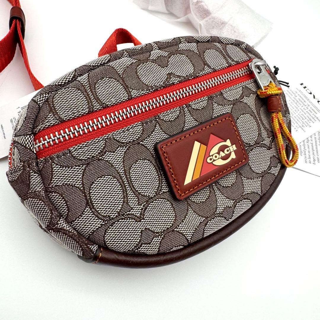 新品タグ付き✨　COACH コーチ　ウエストバッグ　ボディバッグ　CH751