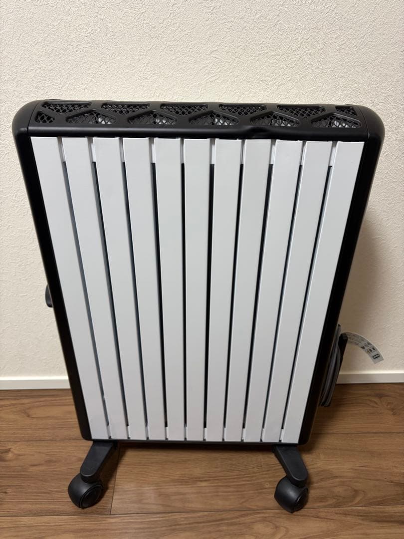 デロンギ　オイルヒーター MDHU15-BK 1500W