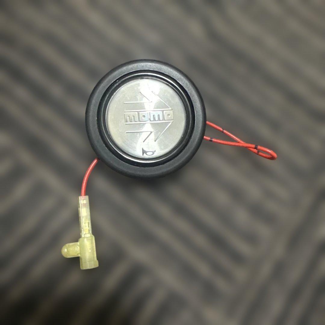 『最終値下げ』momo ステアリングハンドル