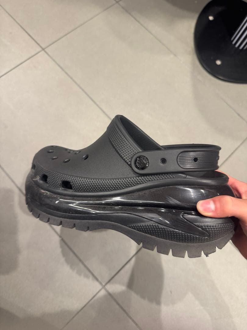 カ*吉様 メガ クラッシュ クロッグ