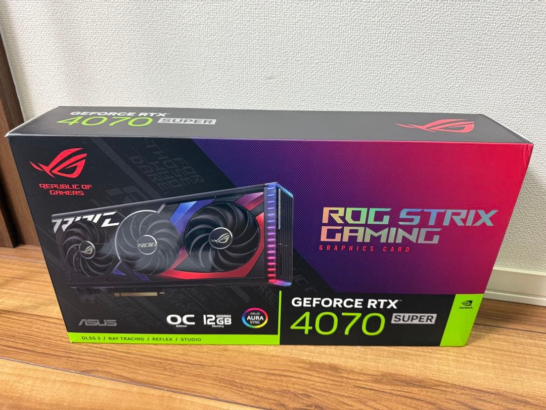 グラフィックボード・グラボ・ビデオカード ASUS ROG STRIX GAMING RTX 4070 Super