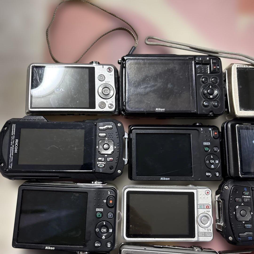 S*H様 コンパクトデジタルカメラまとめて売ります。