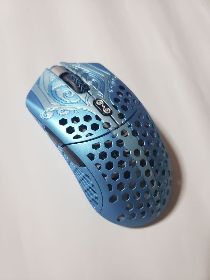 Finalmouse Poseidon Mサイズ