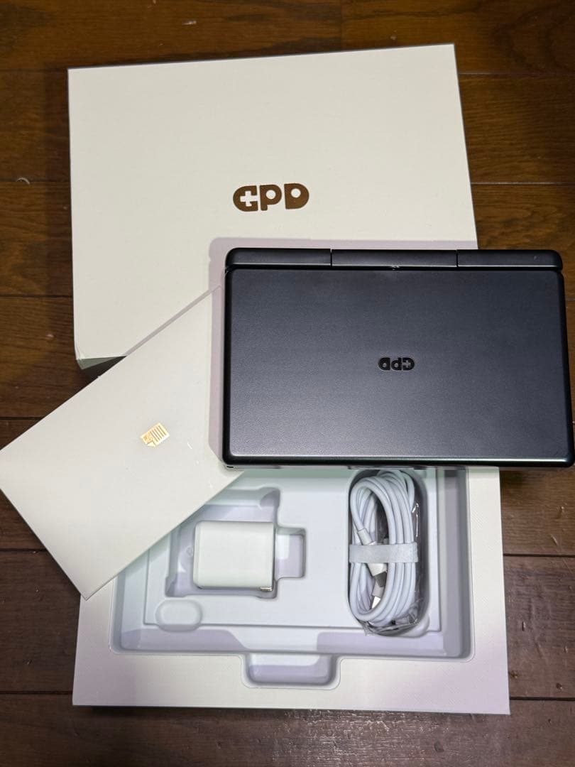 GPD MicroPC 2 おまけカバー、液晶保護シート付き