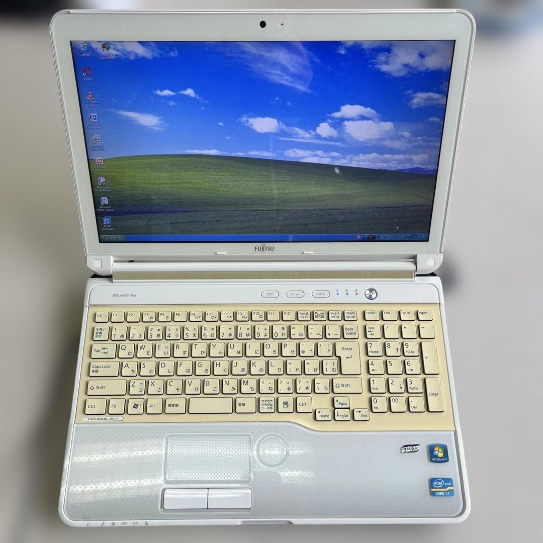 ☆格安美品☆WindowsXP☆富士通15.6インチ大画面第3世代i7ノートPC