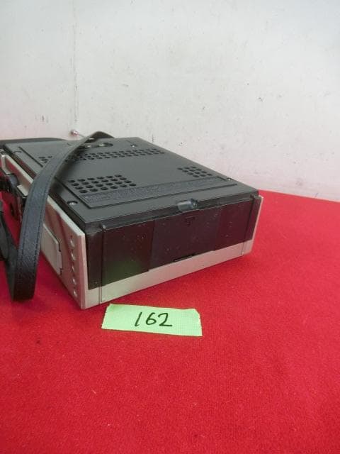 162：SONY ICF-5500　ソニー　ラジオ　ジャンク