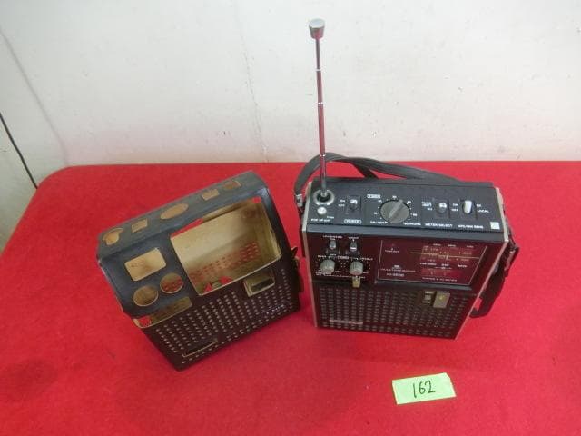 162：SONY ICF-5500　ソニー　ラジオ　ジャンク
