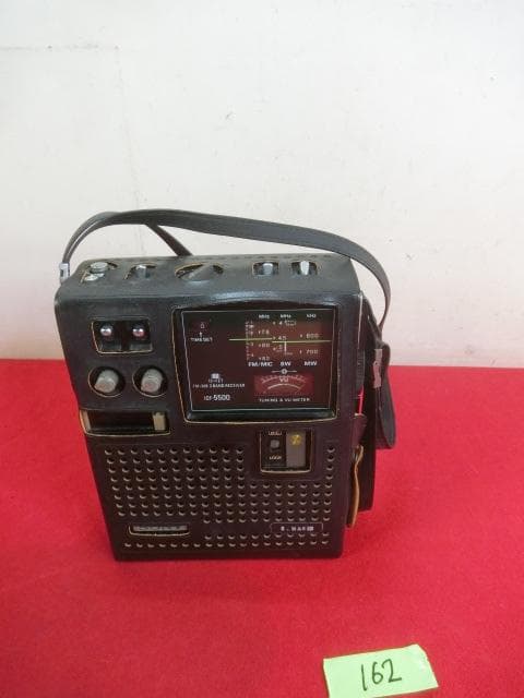 162：SONY ICF-5500　ソニー　ラジオ　ジャンク