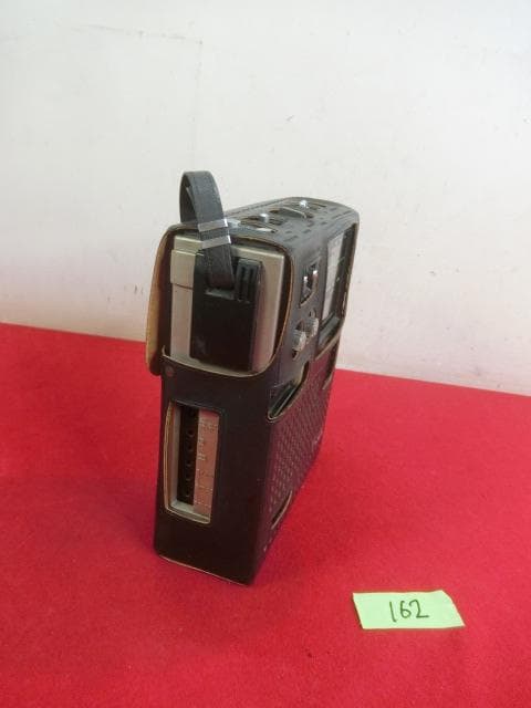 162：SONY ICF-5500　ソニー　ラジオ　ジャンク
